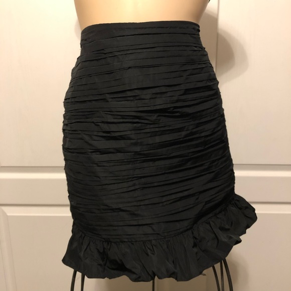 🔘 ZARA 🔘  Zara Ruched Black Skirt - Picture 6 of 8